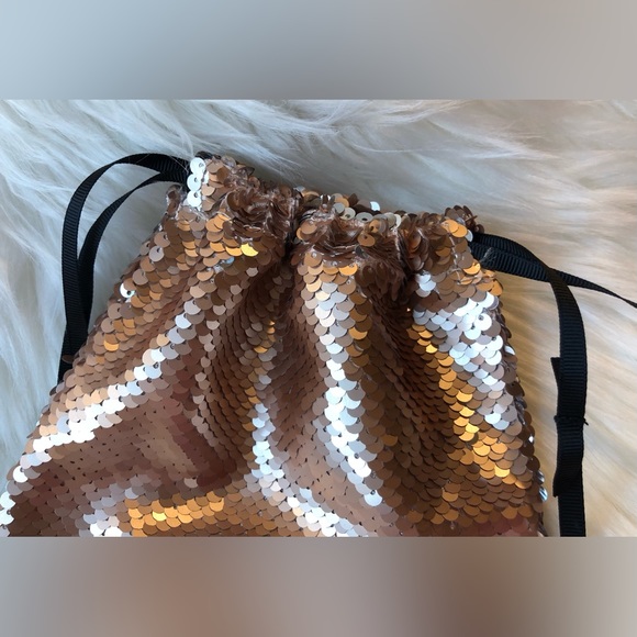 NWOT Sephora Drawstring Sequin Bag - Picture 2 of 3